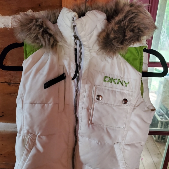 DKNY Winter/Fall Vest - Picture 4 of 4